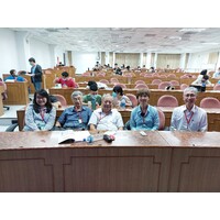 觸媒學會第一到第五屆，三位理事長與第三到五屆秘書長合影。
 